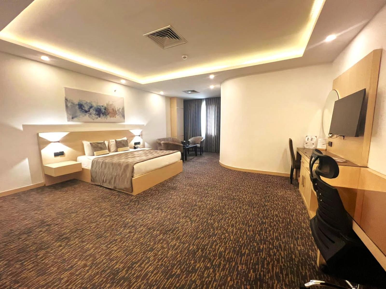 Van Royal Hotel Erbil Buitenkant foto