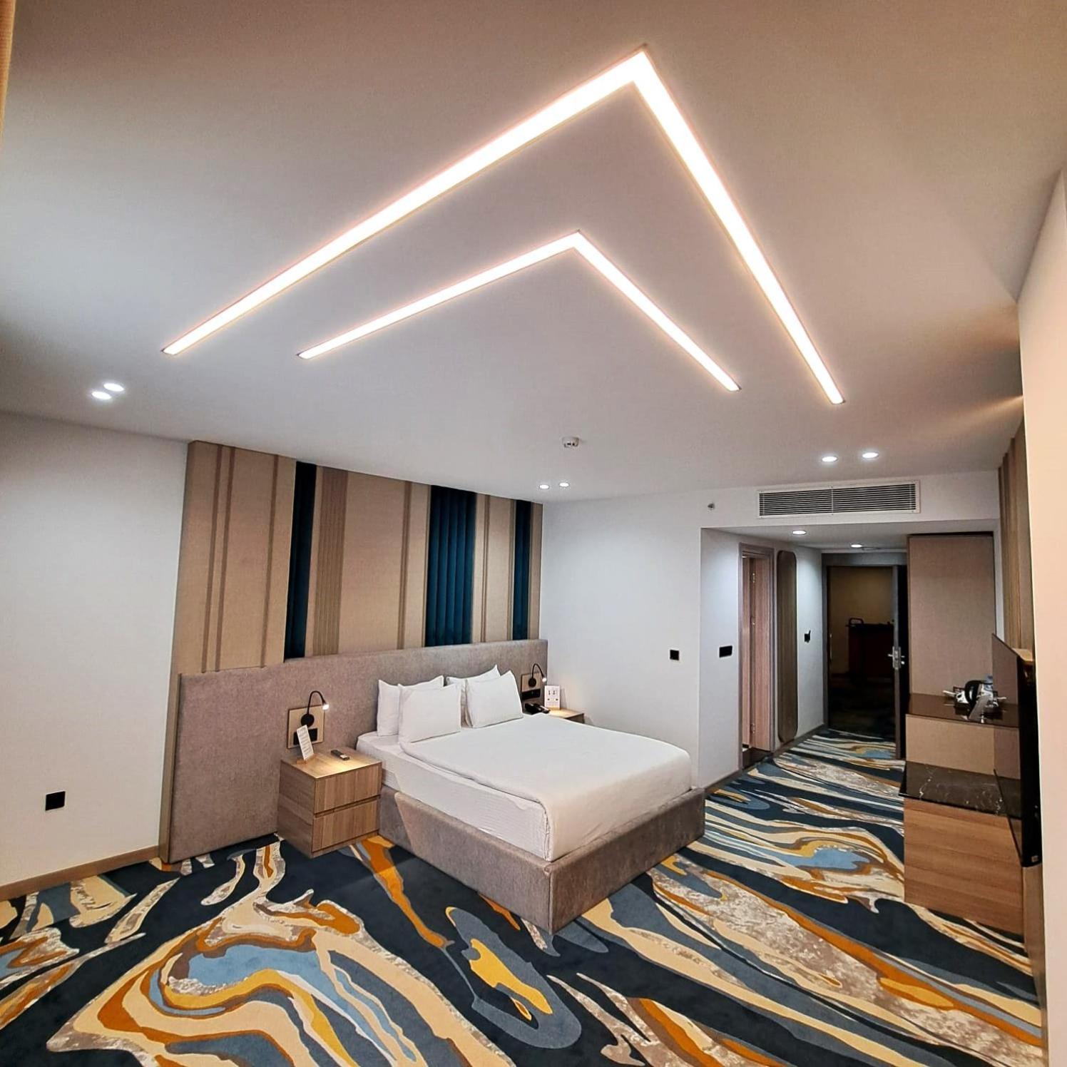 Van Royal Hotel Erbil Buitenkant foto