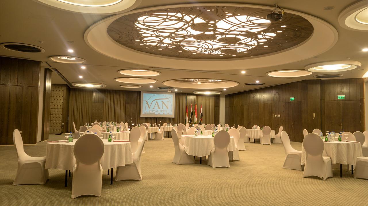 Van Royal Hotel Erbil Buitenkant foto