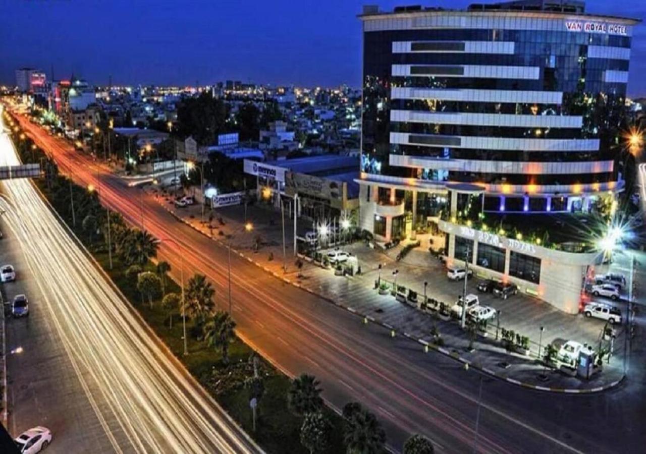 Van Royal Hotel Erbil Buitenkant foto